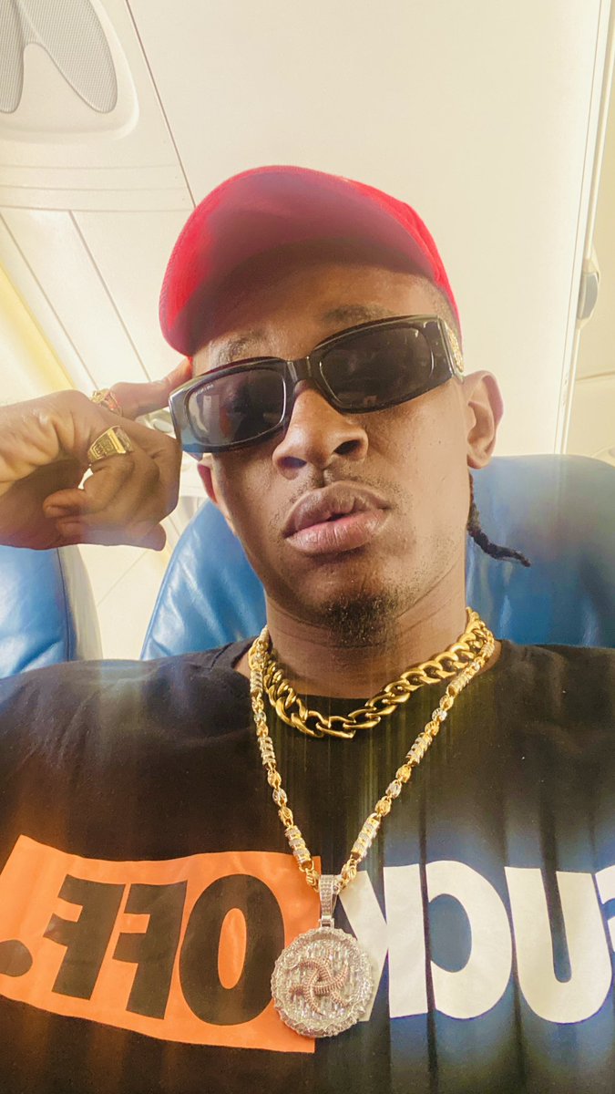 Ikpa_Udo's tweet photo. They never saw us coming, now we’re 🆙 in the sky where the bigger superstars shine 🦋🌌✈️🌎 My real top fans show me love &amp; support everywhere I go … God did!!!! ⭐️✨🌟💫 #EDIDEM #IkpaUdo #NeighborhoodHero #KUSUNG https://t.co/l0BbnwWUUz