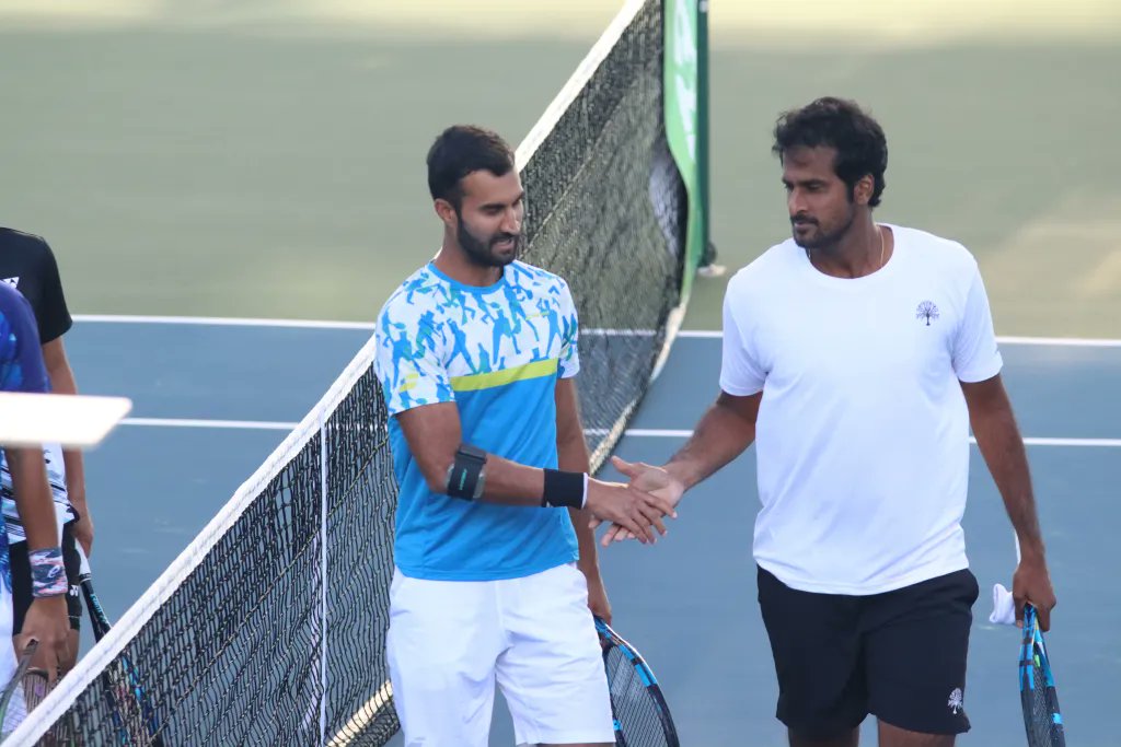 India_AllSports's tweet image. Wow 😍 
When was the last time we had 2 all-Indian pairs in Doubles Semis of ATP tournament 
➡️ Hall of Fame Open (ATP 250) QFs: 3rd seeds Yuki Bhambri &amp;amp; Saketh Myneni won 7-5,6-4 | Anirudh Chandrasekar &amp;amp; Vijay Prashanth won 6-7, 6-4, 13-11 
#InfosysHallofFameOpen