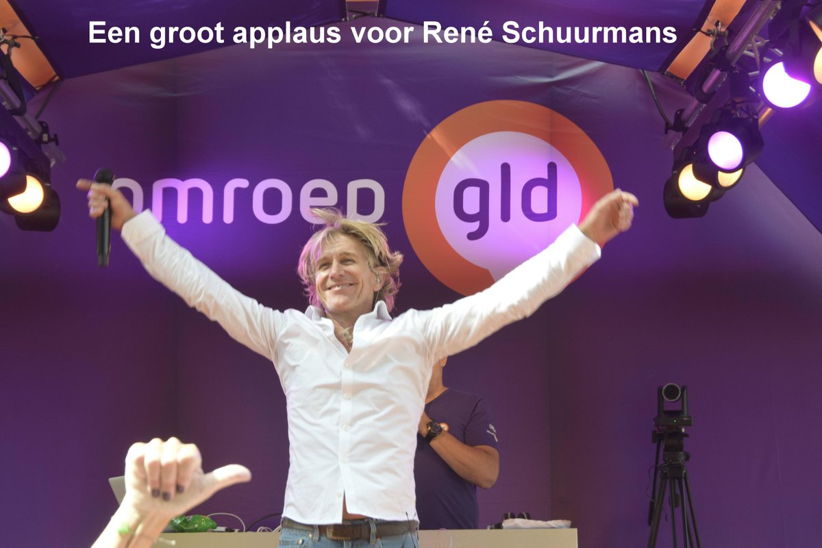 De foto's van het supergezellige optreden van <a href="/schuurmansrene/">rene schuurmans</a> <a href="/melisound/">Meli Sound</a>  op het Vierdaagseplein in Nijmegen <a href="/OmroepGLD/">Omroep Gelderland</a>  staan in mijn fotoalbum ! jeanne-mathijssen.magix.net/alle-albums/!/…