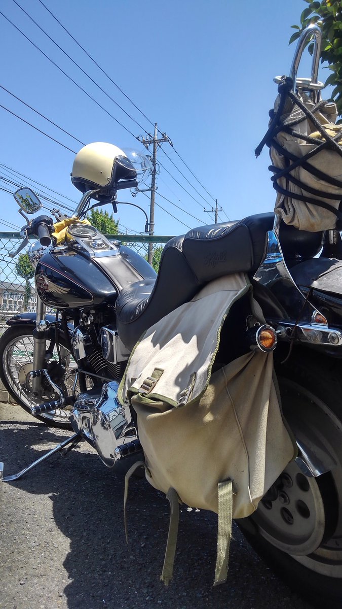 仕事で移動。

それにしても

熱い♨️

#バイク乗りとして軽く自己紹介 #バイク乗りと繋がりたい #バイク好きと繋がりたい #バイクのある生活 #SPPN #ハーレー #MUTT #レブル #チョッパー