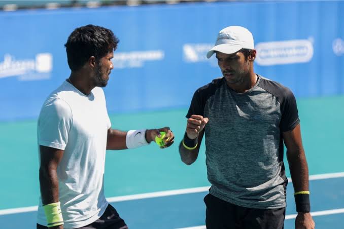India_AllSports's tweet image. Wow 😍 
When was the last time we had 2 all-Indian pairs in Doubles Semis of ATP tournament 
➡️ Hall of Fame Open (ATP 250) QFs: 3rd seeds Yuki Bhambri &amp;amp; Saketh Myneni won 7-5,6-4 | Anirudh Chandrasekar &amp;amp; Vijay Prashanth won 6-7, 6-4, 13-11 
#InfosysHallofFameOpen