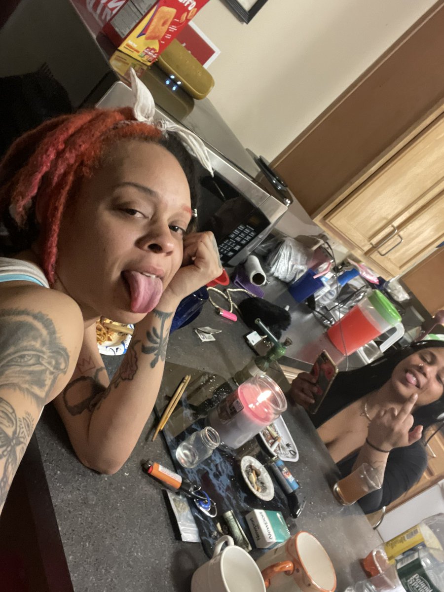 SydneyBaaaby's tweet photo. i haven’t been the same since you left. https://t.co/FYLifHE5Xw