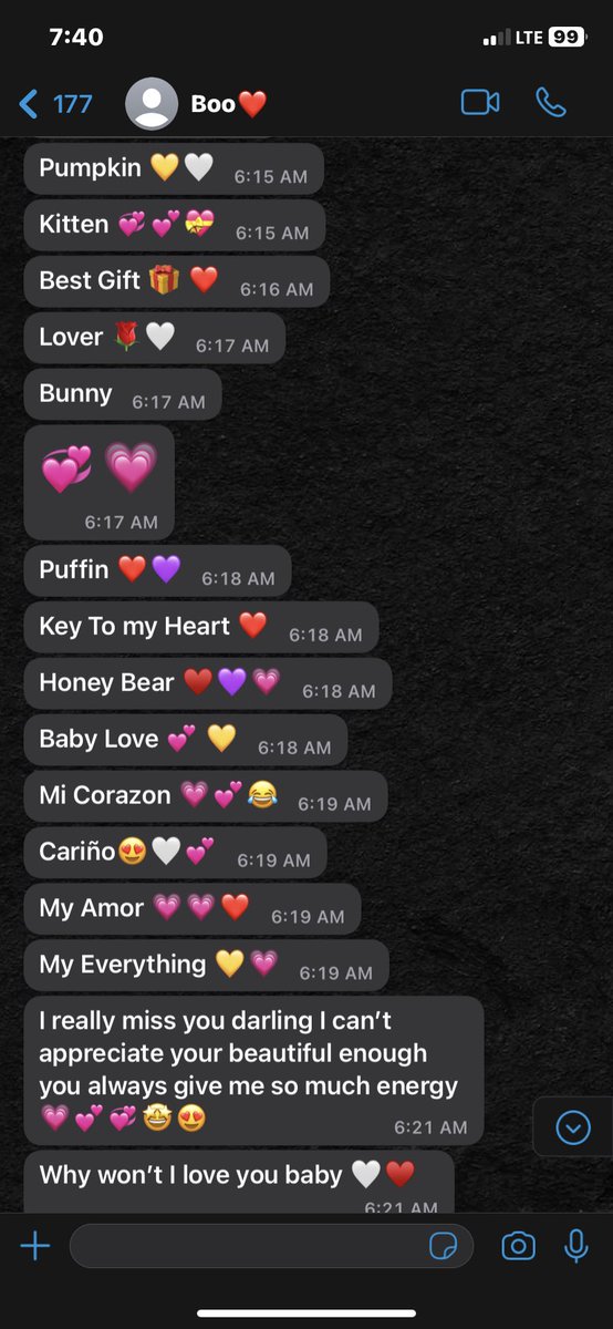 TemmyCakesss's tweet photo. Woke up to 172 texts from the same person🥹
This guy wan use love kill me🥹🥹❤️ https://t.co/OVKIY4SHT6