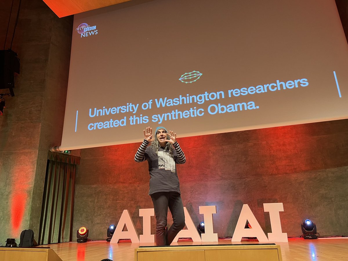 jordiaguasca's tweet photo. Resum #ExponentialDay5: increible la capacitat de resoldre problemes tot processant milions de dades en segons q te la IA i q ho fara canviar gairebe tot. Vam parlar del perill d fake news pero tb de grans avenços en productivitat empresa i en investigacio cientifica @accio_cat https://t.co/pbzTuSsuLg