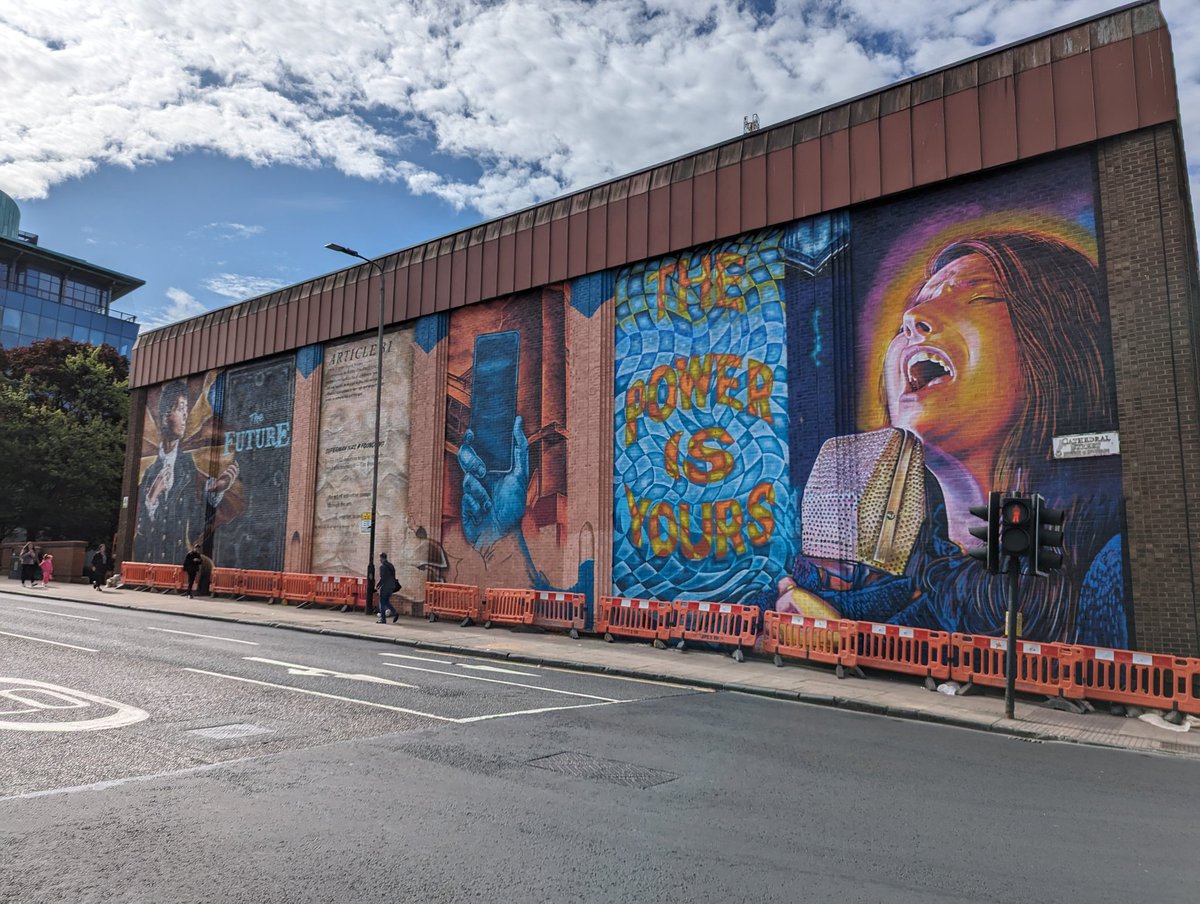 Steph_OrSan's tweet photo. The new murals @UniStrathclyde 💫 https://t.co/VobsEqvbDN
