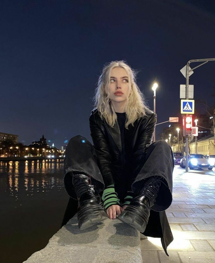 InstituteGifted's tweet photo. ┌──── “ : 𝐹𝑖𝑐ℎ𝑎 𝑑𝑒 𝑎𝑙𝑢𝑛𝑜 : „
𝑁𝑜𝑚𝑒: Felícia Sara Hardy.
𝐼𝑑𝑎𝑑𝑒: 22 anos.
Á𝑟𝑒𝑎: Anti-Herói.
𝑈𝑠𝑒𝑟:  @Hardyykitty 
𝑃𝑟𝑜𝑛𝑜𝑚𝑒𝑠: Ela/dela.
𝐻𝑎𝑏𝑖𝑙𝑖𝑑𝑎𝑑𝑒𝑠: Ladra especialista, acrobata de nível olímpico estrategista...
𝑆ℎ𝑎𝑝𝑒: https://t.co/3QYtI5QBkC