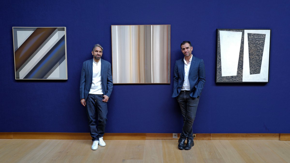 After several months of planning with my dear friend Dr Ridha Moumni I'm happy to see over 100 modern artworks from the @BarjeelArt Foundation collection on display at @ChristiesInc's historic headquarters in the heart of London. I invite you all to enjoy the beauty of modern