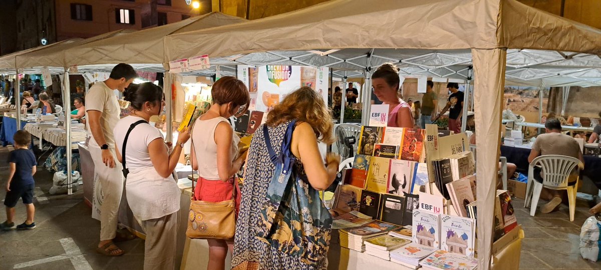 Ultimo giorno all'Elba Book Festival! <a href="/elbabookfest/">Elba Book Festival</a>