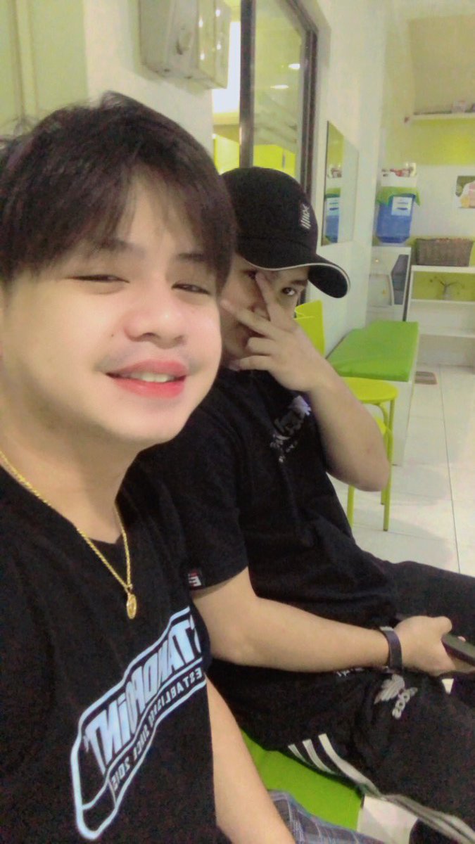 BoniAve_Steven's tweet photo. Happy Friday! How are you mga Bosskhila! 😊 Tara na at mag pa Relax na kayo ng Katawan 😉 We’re Daily Open from 1PM to 3AM 😊 Here at @MagnitudeBoni 

@BoniAve_Hanz 👌🏻 https://t.co/lTGSF5Hwjn