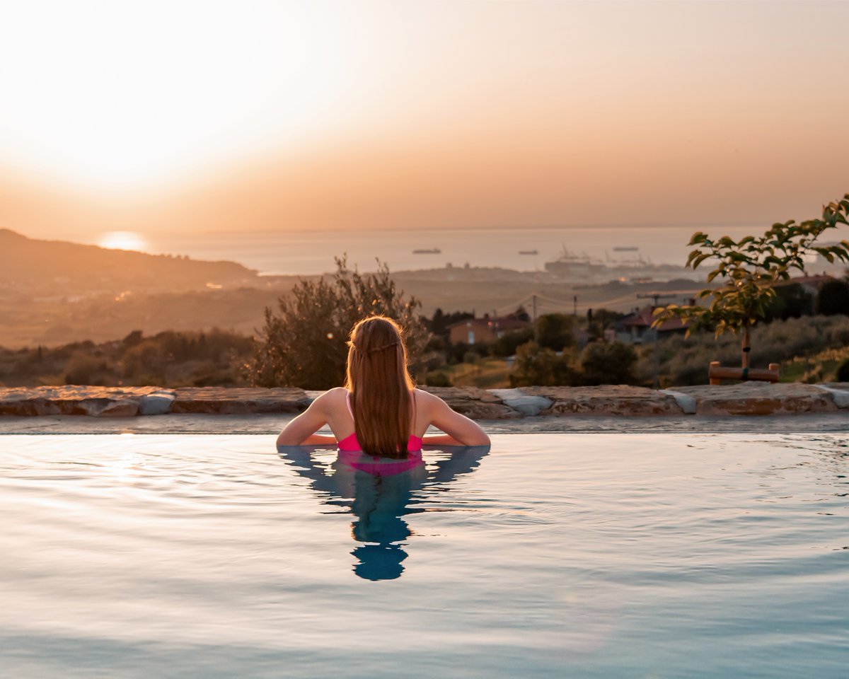 SloveniaInfo's tweet photo. Unwind in paradise! ✨WINE & PARADISE in Marezige (Koper) new glamping accommodations in Slovenia await - with delicious wines and breathtaking views. 🍷🌿
🤩Get ready to explore lush landscapes and indulge in the finest wines. #ifeelsLOVEnia #glamping #visitkoper https://t.co/Cm0OLYQcRp