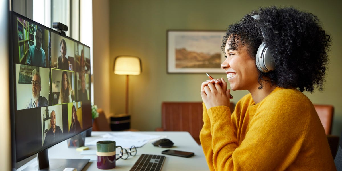 Productivity hack. More meetings boost employee productivity in loneliness American epidemic. ow.ly/5MU8104Oryx
