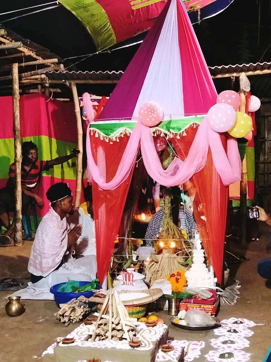 Adivasi 🏹Traditional Marriage Culture .

#Adivasi 
#Adivasi_culture
#Adivasi_traditional_culture