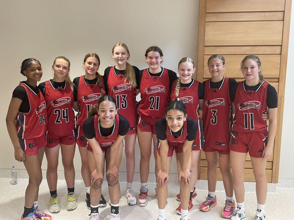 Sydney Blaine (@sydneyblaine0) on Twitter photo I am so excited to be back with my team this weekend in Cincinnati, OH! Let’s go‼️‼️‼️ <a href="/awendte10/">Andy Wendte</a> <a href="/tford12kc/">Terrell Ford</a> @blbwolves <a href="/harleeseiler2/">Harlee Seiler</a> <a href="/MadisonRust3/">Madison Rust</a> <a href="/BaityCharlie/">Charlie Baity</a> <a href="/CamiNauholz/">Cami Nauholz</a> @dani_giangreco <a href="/nora_goodenow/">Nora Goodenow</a> I am so excited to be back with my team this weekend in Cincinnati, OH! Let’s go‼️‼️‼️ <a href="/awendte10/">Andy Wendte</a> <a href="/tford12kc/">Terrell Ford</a> @blbwolves <a href="/harleeseiler2/">Harlee Seiler</a> <a href="/MadisonRust3/">Madison Rust</a> <a href="/BaityCharlie/">Charlie Baity</a> <a href="/CamiNauholz/">Cami Nauholz</a> @dani_giangreco <a href="/nora_goodenow/">Nora Goodenow</a>