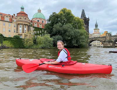 czechfulbright's tweet photo. How to use your skills,hobbies, and passion to get through and enjoy your life abroad? Read today's blog by Elinor Grage, who taught English as a #Fulbright ETA in tiny town Odry: https://t.co/pt1FyukCSn
#teachenglishabroad #FulbrightETAs #czechfulbrightblog #theaterworkshop https://t.co/Yj6o7icPOB