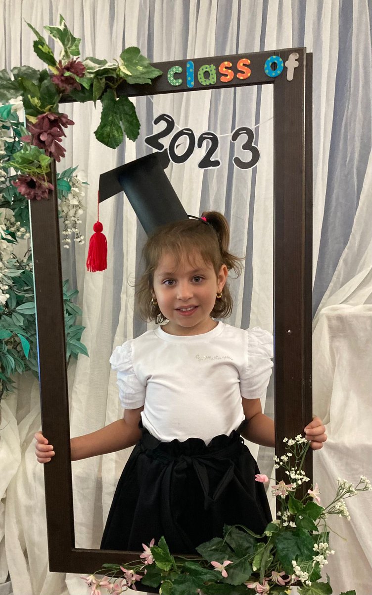 GrampianPrimary's tweet photo. Class of 2023 - Nursery Graduates 🎓

We are looking forward to seeing lots of these wonderful children in our Reception class in September. We have wished  all the very best to those who are off to new settings. 

You will all be truly fabulous in your new Reception classes ☺️ https://t.co/u3uZBx4MGj