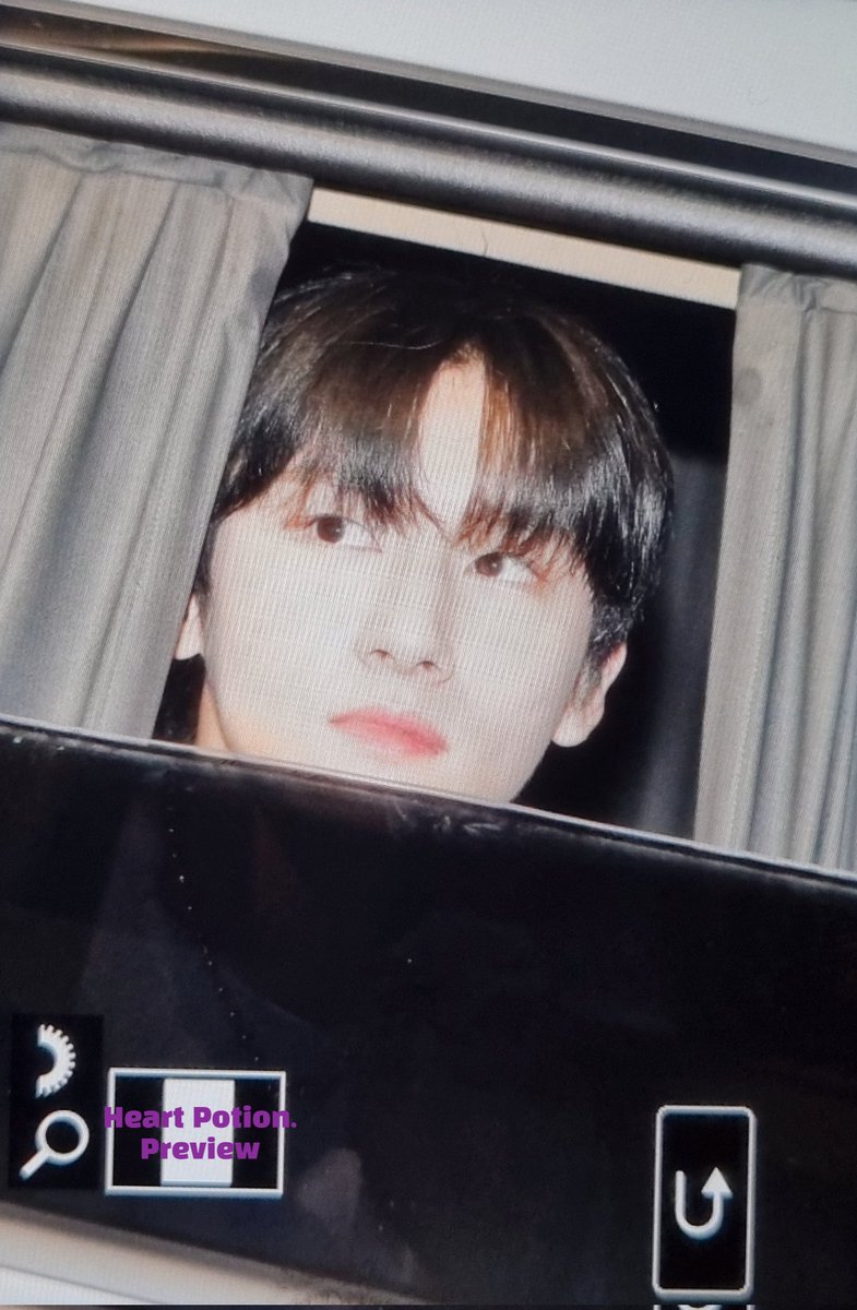 Heartpotion0126's tweet photo. 230721 퇴근

#몬스타엑스 #임창균 #창균 #아이엠 #IM #MONSTAX #CHANGKYUN https://t.co/XQKwQqbs4U