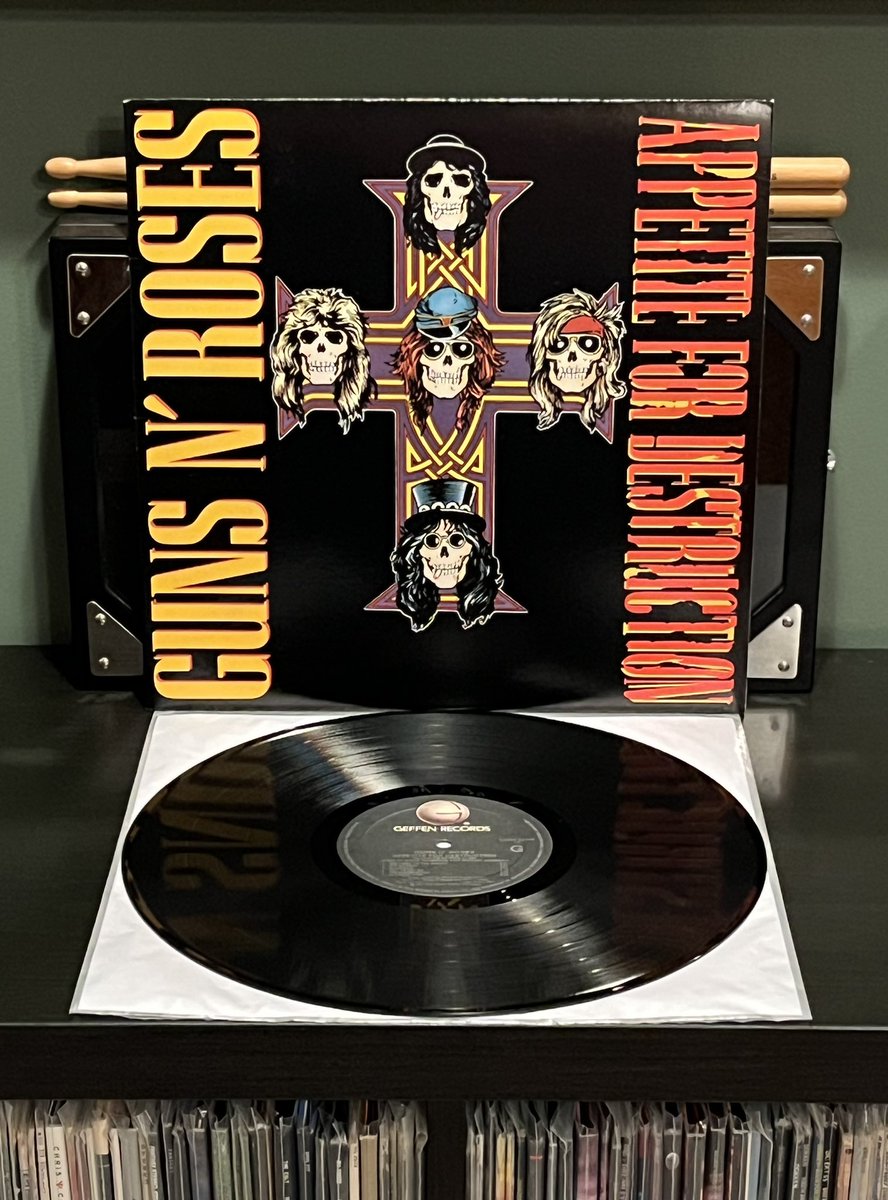 Guns N’ Roses released their iconic debut studio album “Appetite For Destruction” July 21st, 1987. #GunsNRoses #AppetiteForDestruction