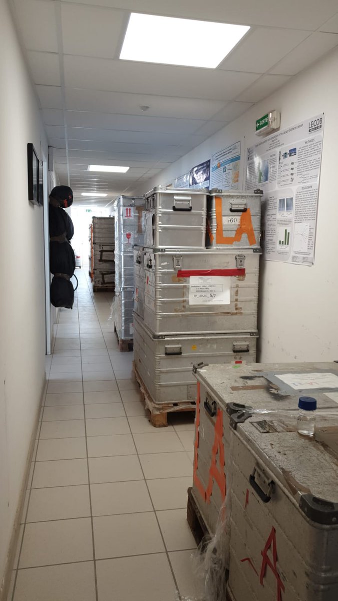 APERO Cruise (@apero_cruise) on Twitter photo Les échantillons et le matériel de recherche sont bien arrivés dans les laboratoires! 💯
On peut dire que la campagne APERO est terminée... maintenant place à la recherche à terre ! 🔬
On reste connectés pour la suite d'APERO et du Journal de Bord 🎥📝😉
#CNRSocean Les échantillons et le matériel de recherche sont bien arrivés dans les laboratoires! 💯
On peut dire que la campagne APERO est terminée... maintenant place à la recherche à terre ! 🔬
On reste connectés pour la suite d'APERO et du Journal de Bord 🎥📝😉
#CNRSocean