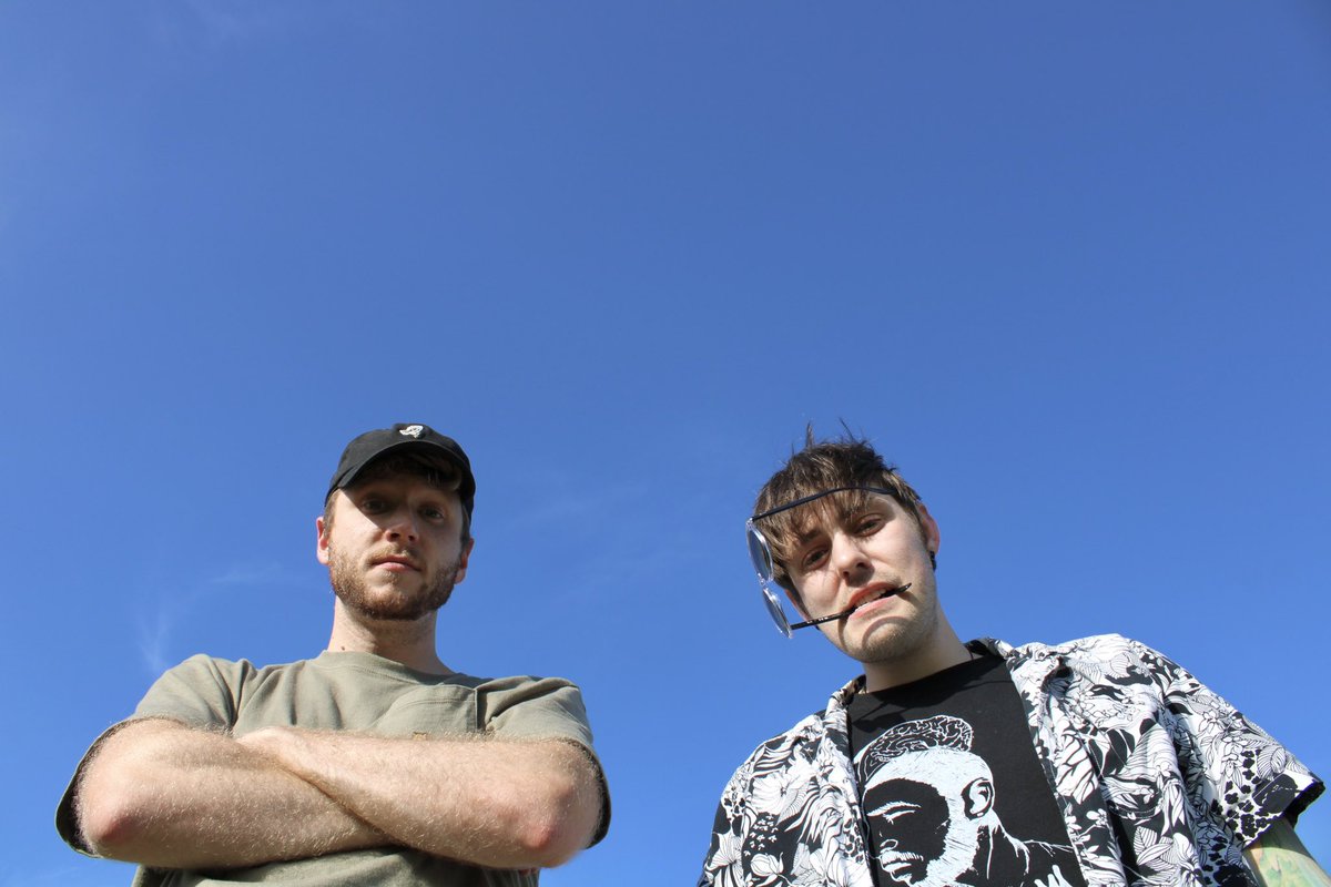 RealBrokenColor's tweet image. ‼️SPACE KID IS HERE!‼️
We’re so happy to finally get this song out to y’all! Who’s listening?? 🌌👶
linktr.ee/brokencolor