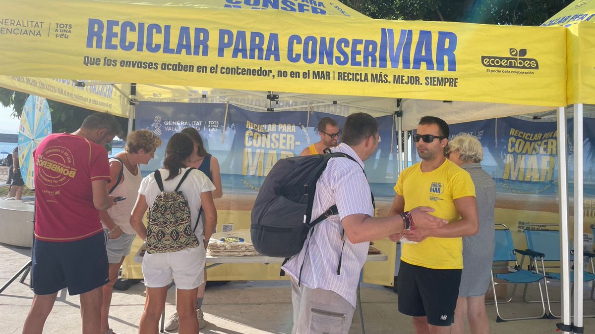 📌El concejal de Medio Ambiente de Benicarló , José Antonio Redorat, ha visitado hoy al stand de ConserMar acompañado de sus compañeros Fabián Flos y Sonia Foix.
<a href="/ecoembes/">Ecoembes</a>
<a href="/ecoembes_com/">Ecoembes Comunica</a>
@GVAagroambient
<a href="/SoniaPC79/">Sonia Poveda</a>
<a href="/Ajunt_Benicarlo/">Ajuntament Benicarló</a>
#Consermar en Benicarló: bit.ly/3NWj0NU