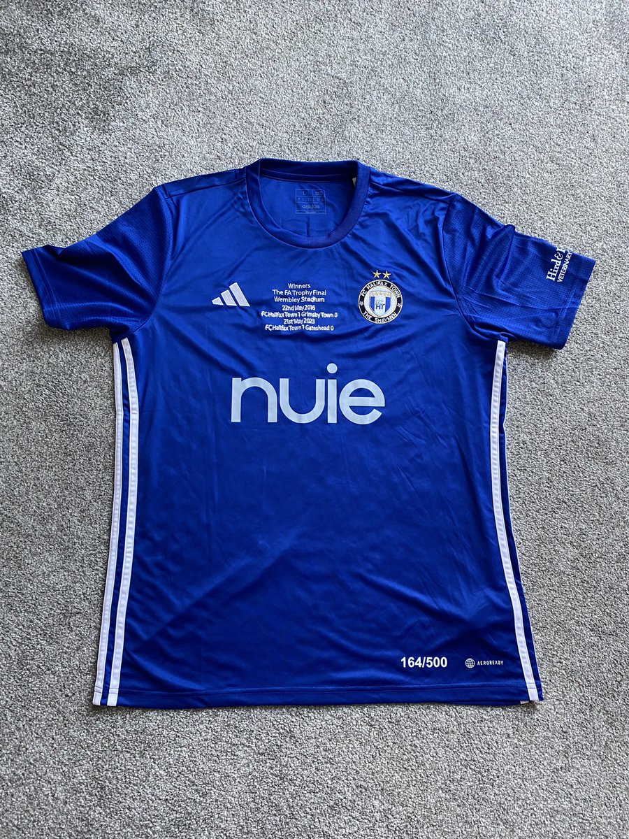 AManCalledLee's tweet image. @FCHTOnline #FinallyArrived #WembleyWinners #FCHalifaxTown #FCHT