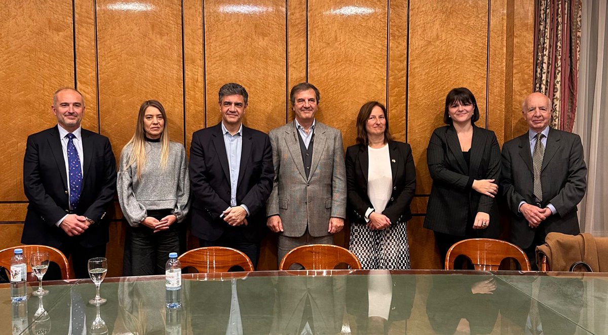 Marina Senestro tweet media