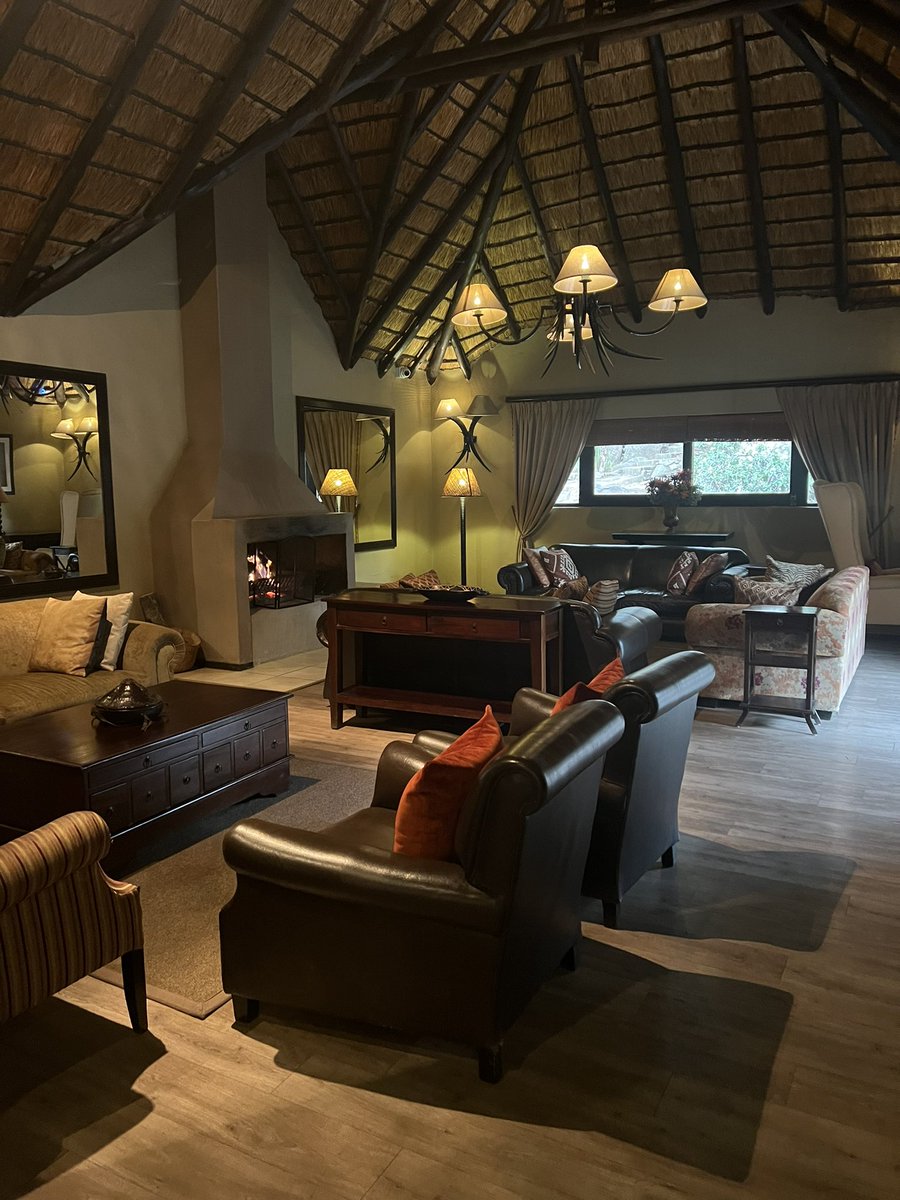 PGSsport's tweet photo. We have arrived at Mabula Lodge. Lunch first before heading out on the first game drive. https://t.co/w0j0jYe840