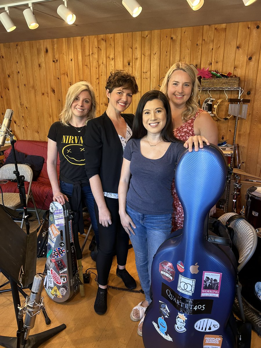 elizajamesvln's tweet photo. Had a great session with #quartet405 and guest violist Emily Williams yesterday!! https://t.co/hxQQhmEIbp
