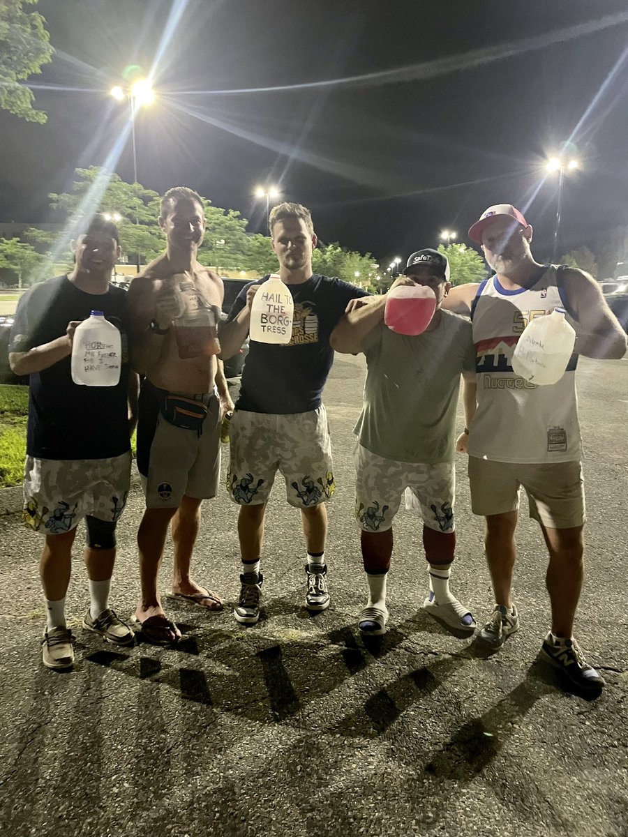 WompsLax's tweet photo. Womps win… but really, ‘twas the #BORG effort that crushed the parking lot that is that talk of town the next morning. Bc we are soooo hungover #HTTW #Lax #ONELL https://t.co/9tIJucTgWn