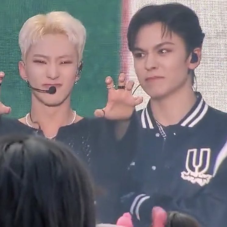 vernacesm's tweet photo. oh soonsol please never change https://t.co/kUiHsyXwF7