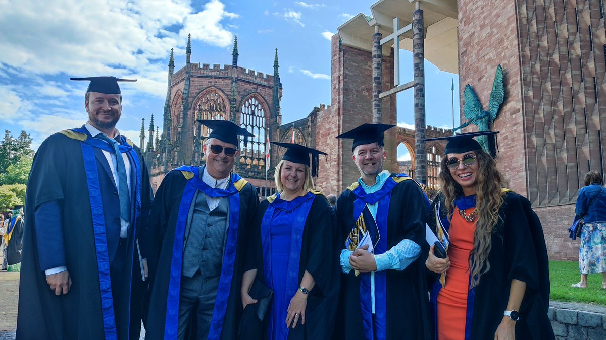 Highlight of the week! I graduated and am now the proud owner of a Master's of Business Administration with distinction! Couldn't have achieved it without lots off support along the way 🖤💛💙 <a href="/covcampus/">Coventry University</a>