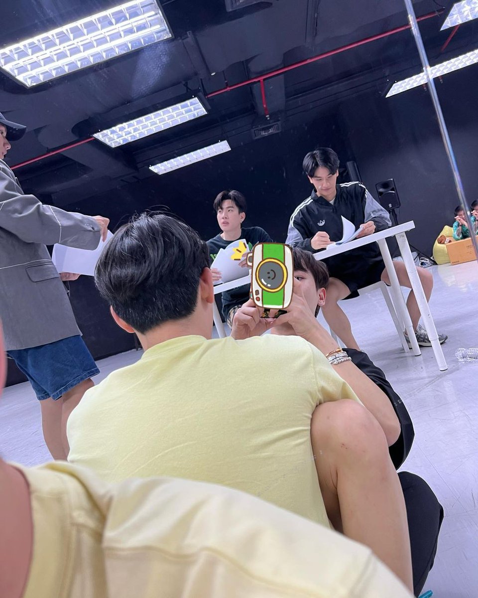 newwieeland_FC's tweet photo. IG #Newwiee Update 🩷✨️ https://t.co/gBN90IFois