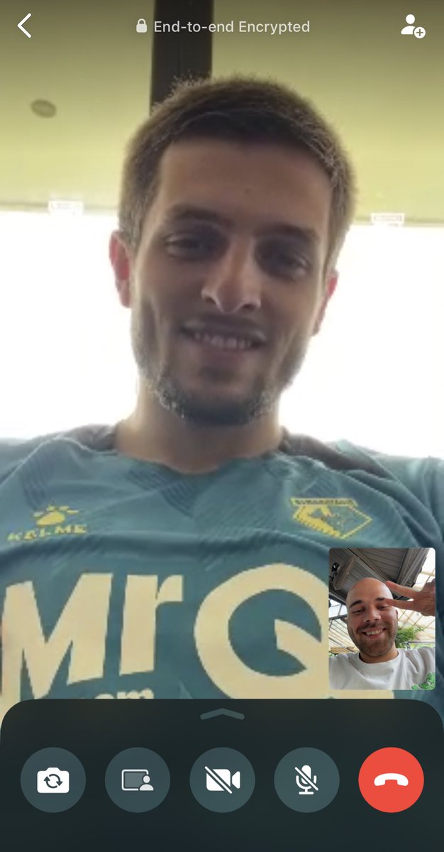 Geo__team's tweet photo. Giorgi Chakvetadze with new Watford t-shirt 💛🖤 suits on him so much! 😍🐝

what a signing for Watford! 🥂 my boyyy 🔥 https://t.co/kHS4LPRR9e