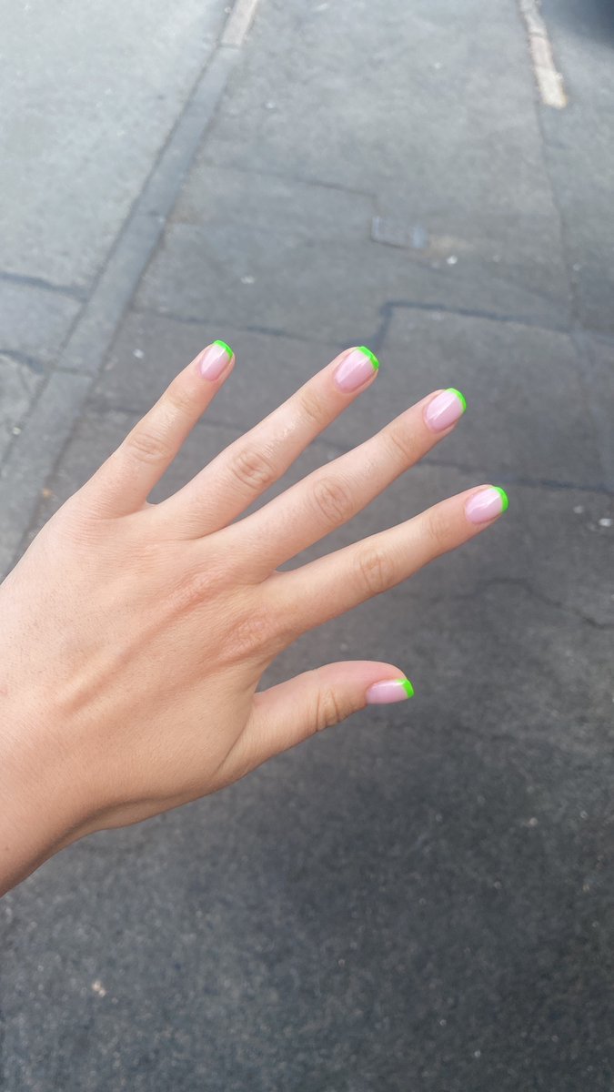 DaddyElls's tweet photo. The hands that take everything you’ve worked so hard for 😅 https://t.co/RaUUk5fILB