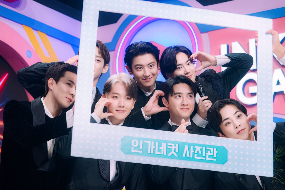 milkteus's tweet photo. new photos of exo from sbs inkigayo 📸✨ https://t.co/ZMa8nYcZET