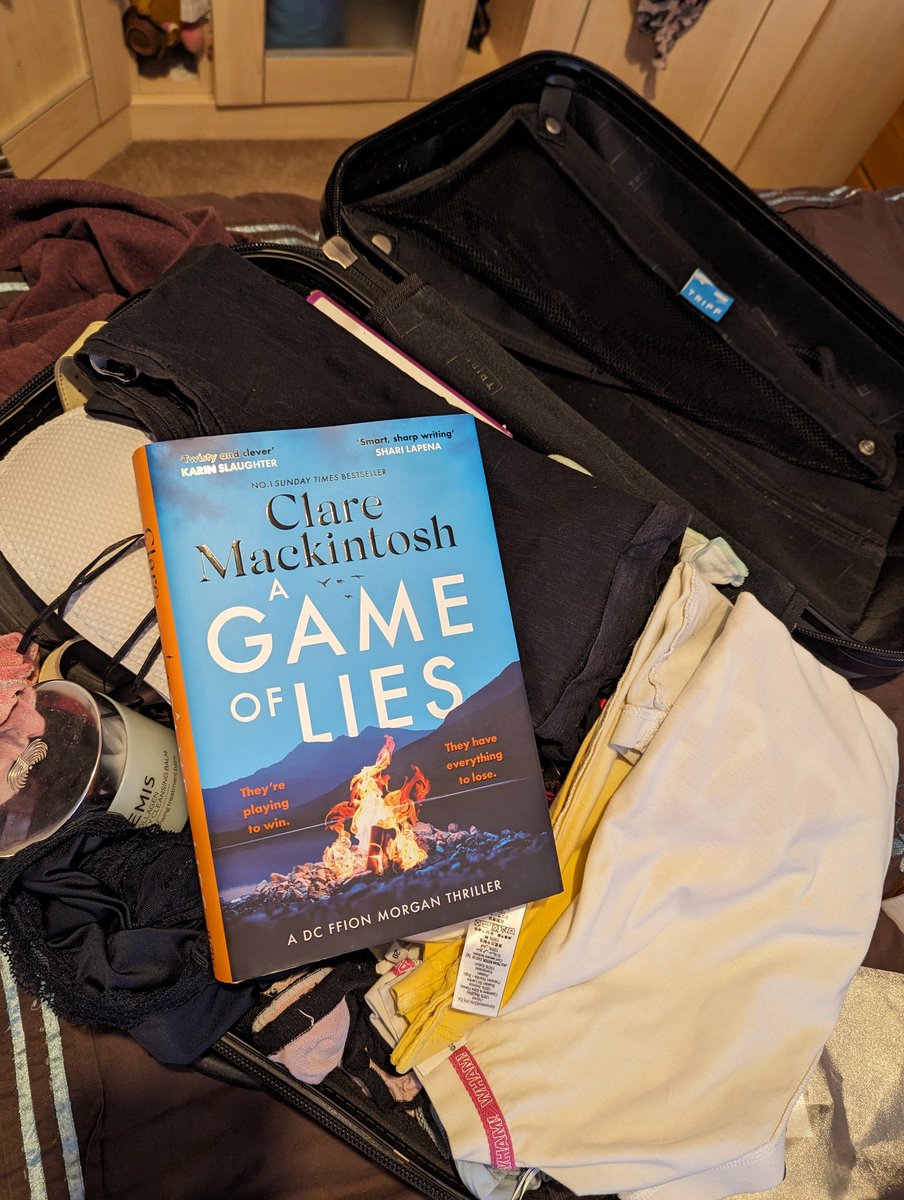 @Bookish_Becky @claremackint0sh I'm finally packed for #theakstonscrime and ready to play #agameoflies this afternoon! To say I'm a little bit excited is a massive understatement!!