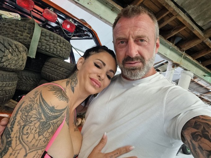 Other day shooting PSS with @Aliciadark31 #anal #hardcore...... https://t.co/JZeLI5wJDO<a class="tags" target="_blank" title="On Twitter" href="/?out=eyJ0eXAiOiJKV1QiLCJhbGciOiJIUzUxMiJ9.eyJpYXQiOjE3MjE2NzUxMzUsImlzcyI6InR3cG9ybnN0YXJzLmNvbSIsIm5iZiI6MTcyMTY3NTEzNSwiZXhwIjoxNzUzMjExMTM1LCJyZWRpcmVjdF91cmwiOiJodHRwczovL3R3aXR0ZXIuY29tL0FsaWNpYWRhcmszMSJ9.um0dT2qcSrIDyxAeEjAUEafPHePP3VHudpqARabB5XL2OUqt7uqbxqY-lEt1BIsEz7GJj902z6vP-t-ZZDNr6g">@Aliciadark31</a><a href="/tag/anal"class="tags">#anal</a><a href="/tag/hardcore"class="tags"><span>#hardcore</span></a>