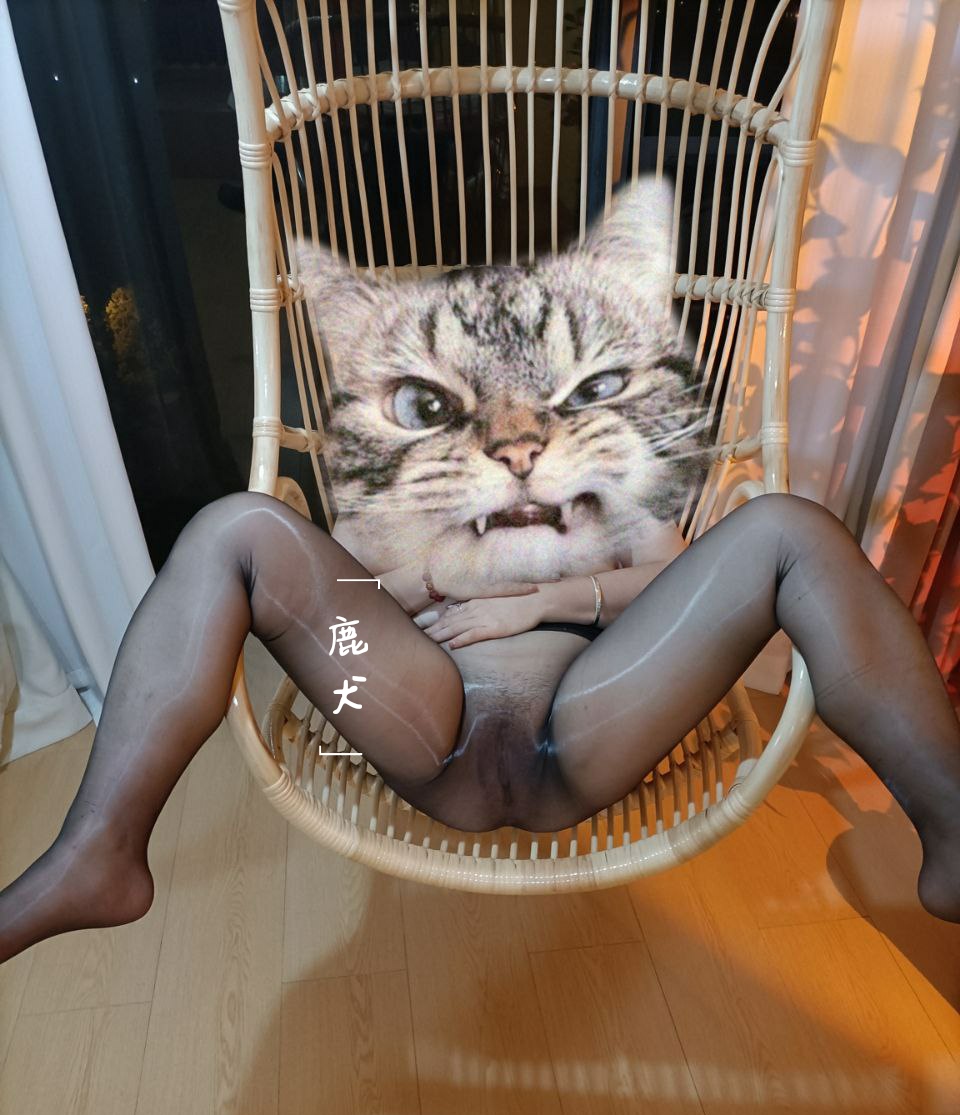 一波库存。丝袜腿专场
多喜欢手在丝袜上抚摸的感觉
嘿嘿。 https://t.co/N6pu7lmjsW