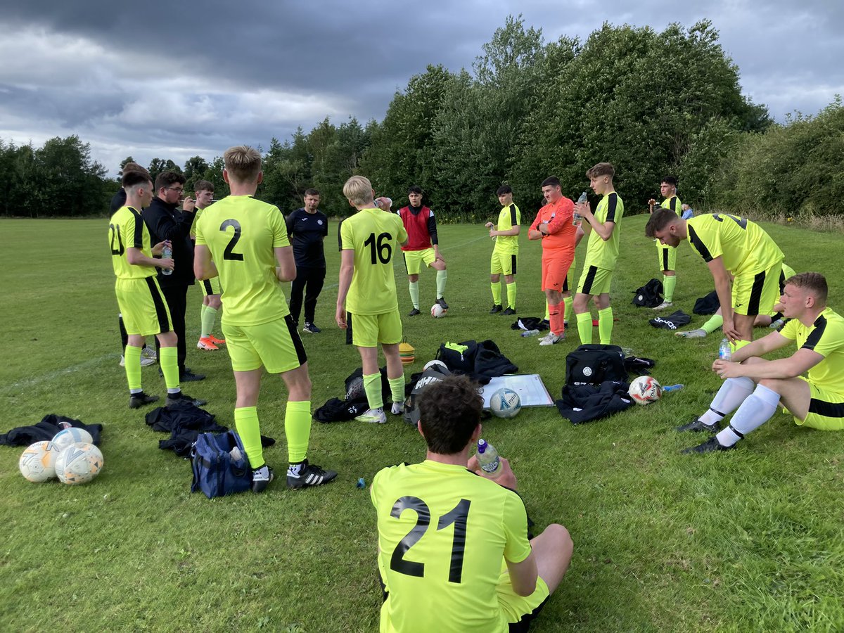 2006Swifts's tweet photo. A real tough shift last night for the boys vs our very experienced Ammies side but a really worthwhile experience as part of the pre- season preparations. 
Onwards to our friendlies vs U18 opposition. We welcome Dunipace U18s to the Riverside next Wednesday 👍⚽️ https://t.co/ht5qhoJFPx