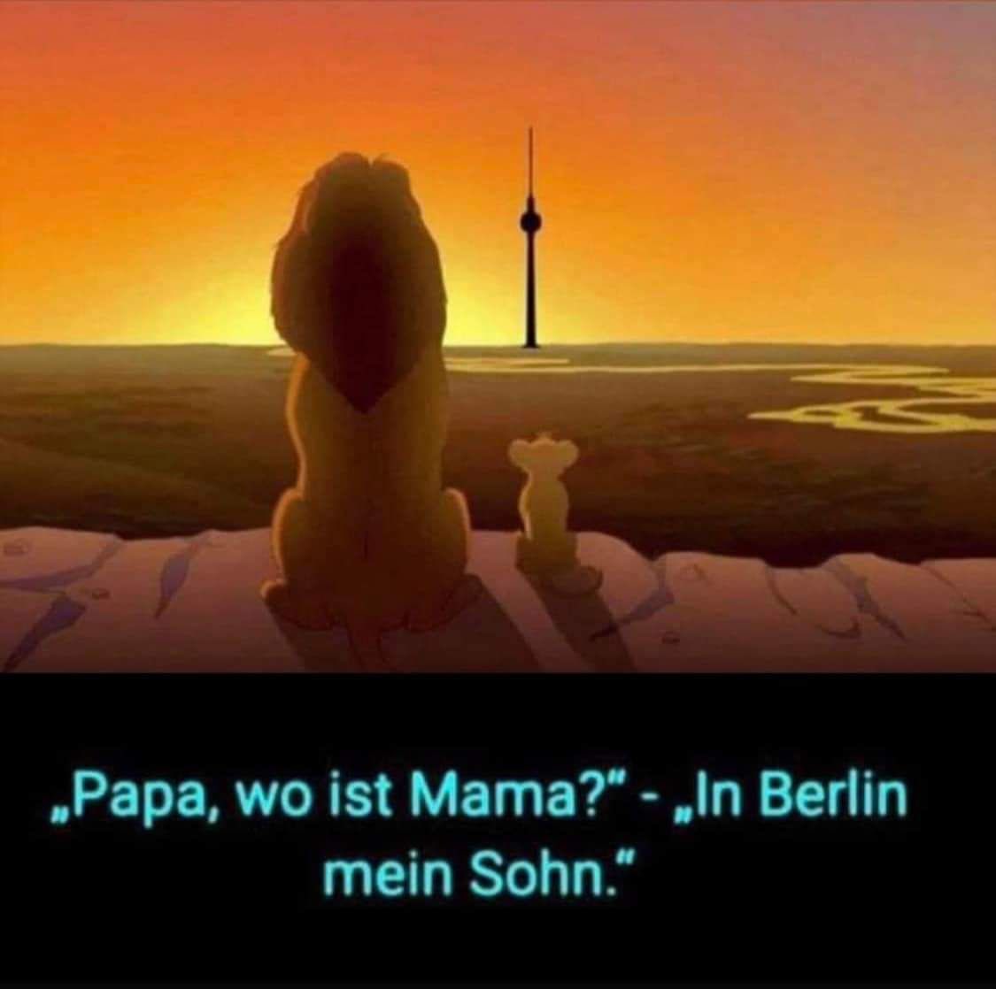 NMaleika's tweet photo. Fehlt nur noch das Zelt! Dann ist der Zirkus hier komplett…….. 🎪 #inberlin https://t.co/ArlObQgFUO