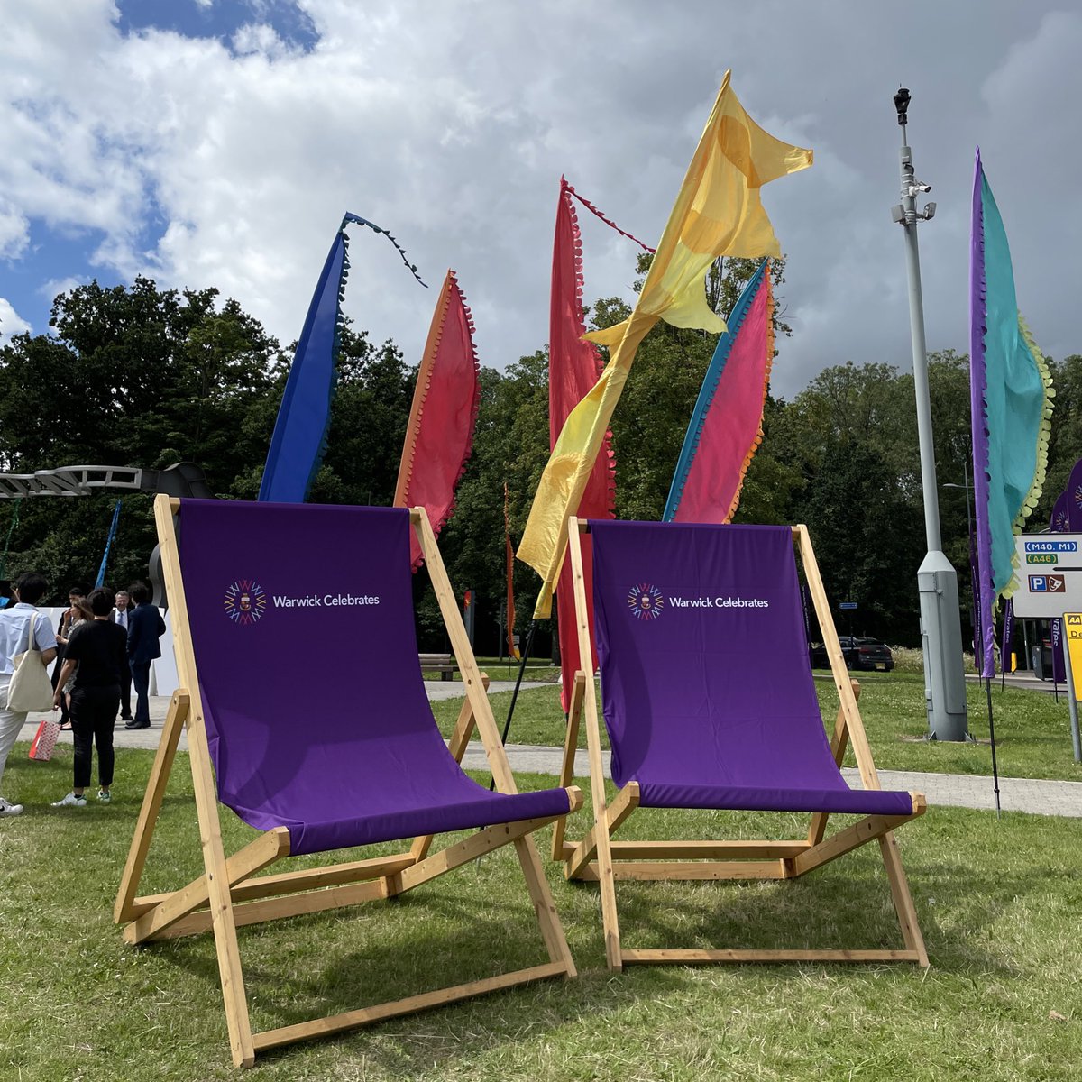 It’s day 5 of #WarwickGrad here on campus and today we are celebrating <a href="/WarwickIER/">Warwick IER</a>, <a href="/WarwickBSchool/">WBS</a>, and <a href="/Warwick_Law/">Warwick Law School</a> graduates 💜 

Congratulations 🎉