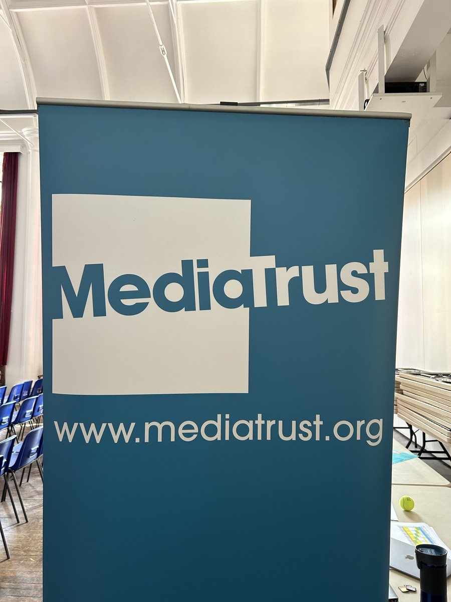 Mel Exon tweet media