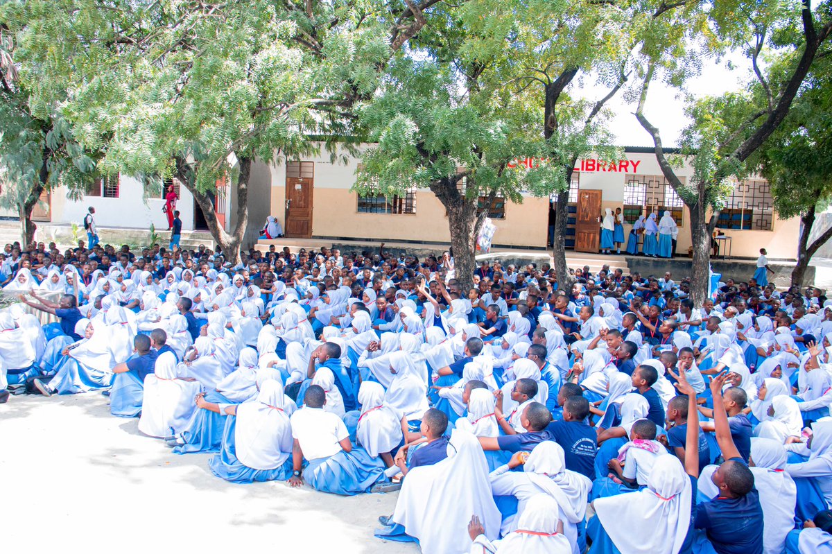 WYVFoundation's tweet photo. 📌Temeke

Toward World Day against Trafficking In Persons 2023,@WYVFoundation provided awareness and education on preventing and combating of Human Trafficking to Secondary Students of Uhamiaji Secondary School at Temeke District, Dar Es Salaam
@usembassytz @Tanahut1 
#TIPDay2023 https://t.co/4kXDecmuiO