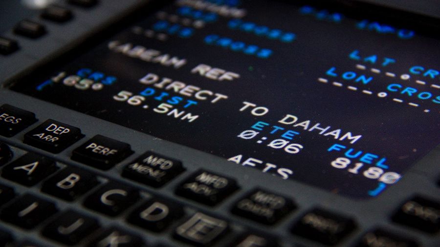 aviaciondigital's tweet photo. 🔴 Francia 🇫🇷 impone el uso del #CPDLC en su espacio aéreo ✈️ por encima de ⬆️FL195
La AIC A10/23 publicada el 13 de julio por el “Service de l’Information Aéronautique” de la DGAC francesa se incorporará al AIP en los próximos. 👉 https://t.co/aO7YdZLohr https://t.co/vi2FLZ0MZZ