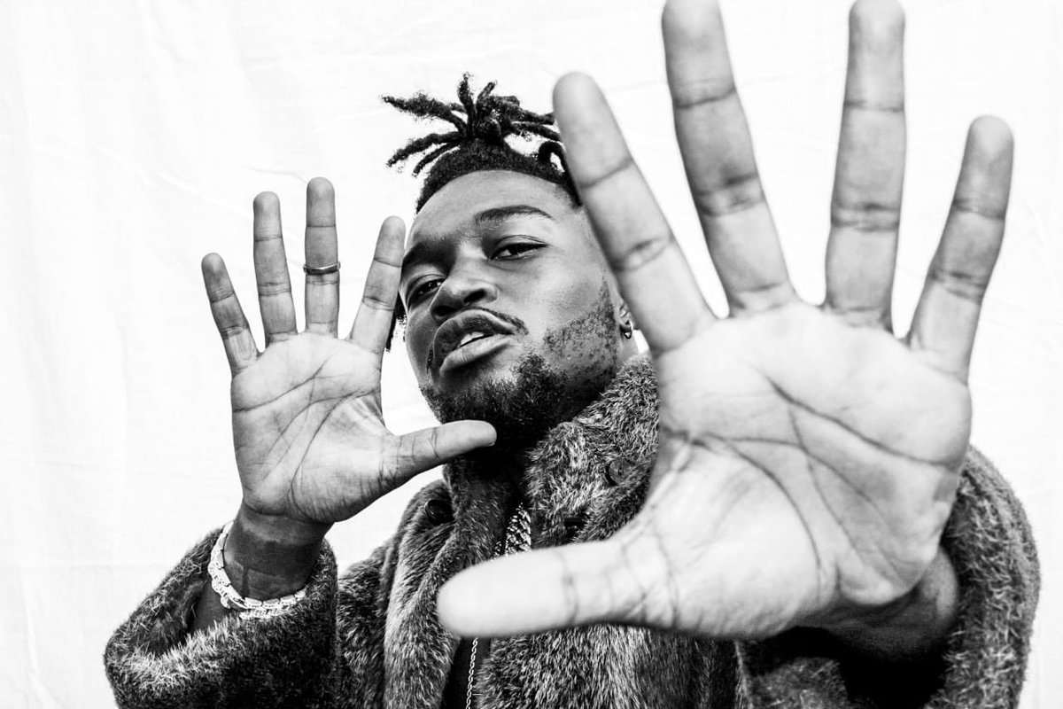Ona_Peteke's tweet photo. #ConvoyWithYou || 📻3pm-6pm || MANU WORLDSTAR ✨
@manu_worldstar finally returns from his hiatus🤌🏾we chat to him later @YOUFM898 @ 16:40 about what prompted his music break and his current project #WarmFuzzyBridge EP✨
89.8-103.9 FM || Channel 842 DSTV📺 || YOU CONNECT APP💜 https://t.co/JtlxcVNx68