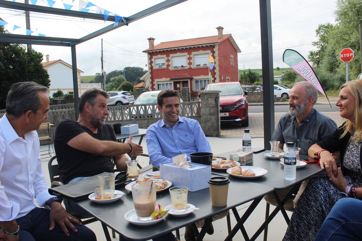 Visita y desayuno en el Obrador de la Fundación Cuin. Una entidad del Tercer Sector de Acción Social que trabaja en la prevención y protección de la infancia y juventud.

Desde hace más de 30 años realizan en #Cantabria una enorme labor por la inserción laboral de los jóvenes.