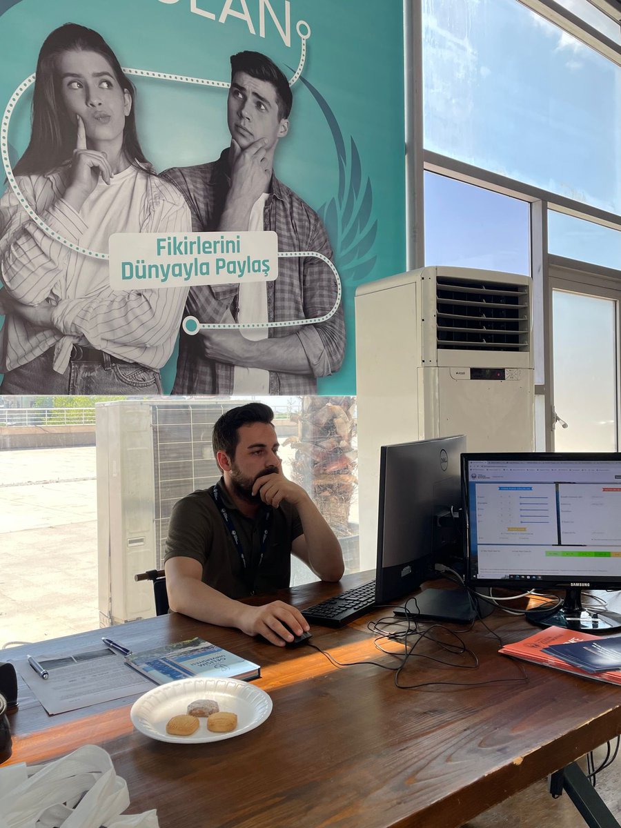 Tercihlerinizi en doğru ve gerçekçi şekilde yapabilmeniz hayallerinize ulaşmakta size çok yardım edecektir. Tercih robotumuz ve alanında uzman hocalarımız tercih döneminizde yanınızda! #yks2023 #tercihdanışmanlığı #igüsbf