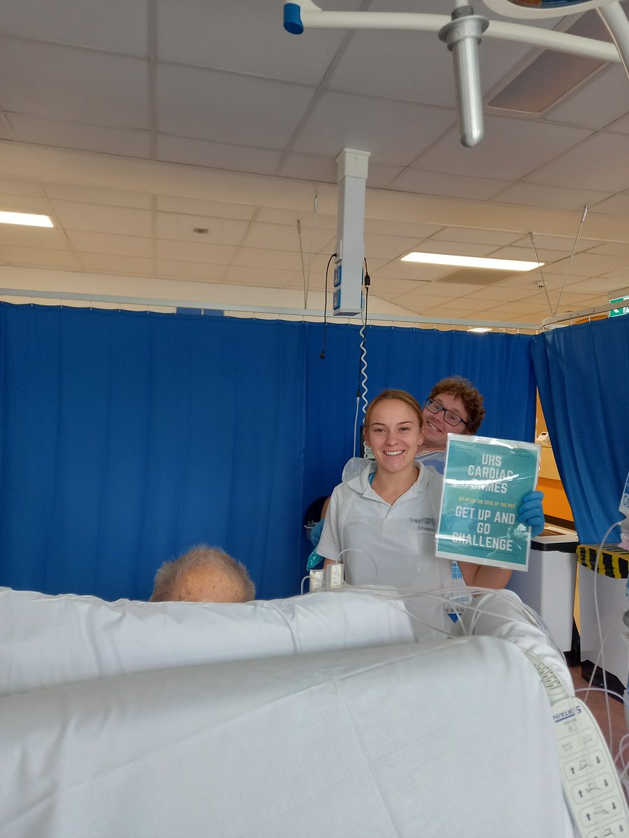 LauraBorthwick7's tweet photo. #ICURehabDay23 successful rehab session with our student Becca and one of our patients. First time out of bed and did and stand and transfer too. Happy for photo but didn't want face in. Get up and go challenge completed. @UHS_CritCare @UoSotonPT @UHS_Therapy https://t.co/Dsdg9ndjt1