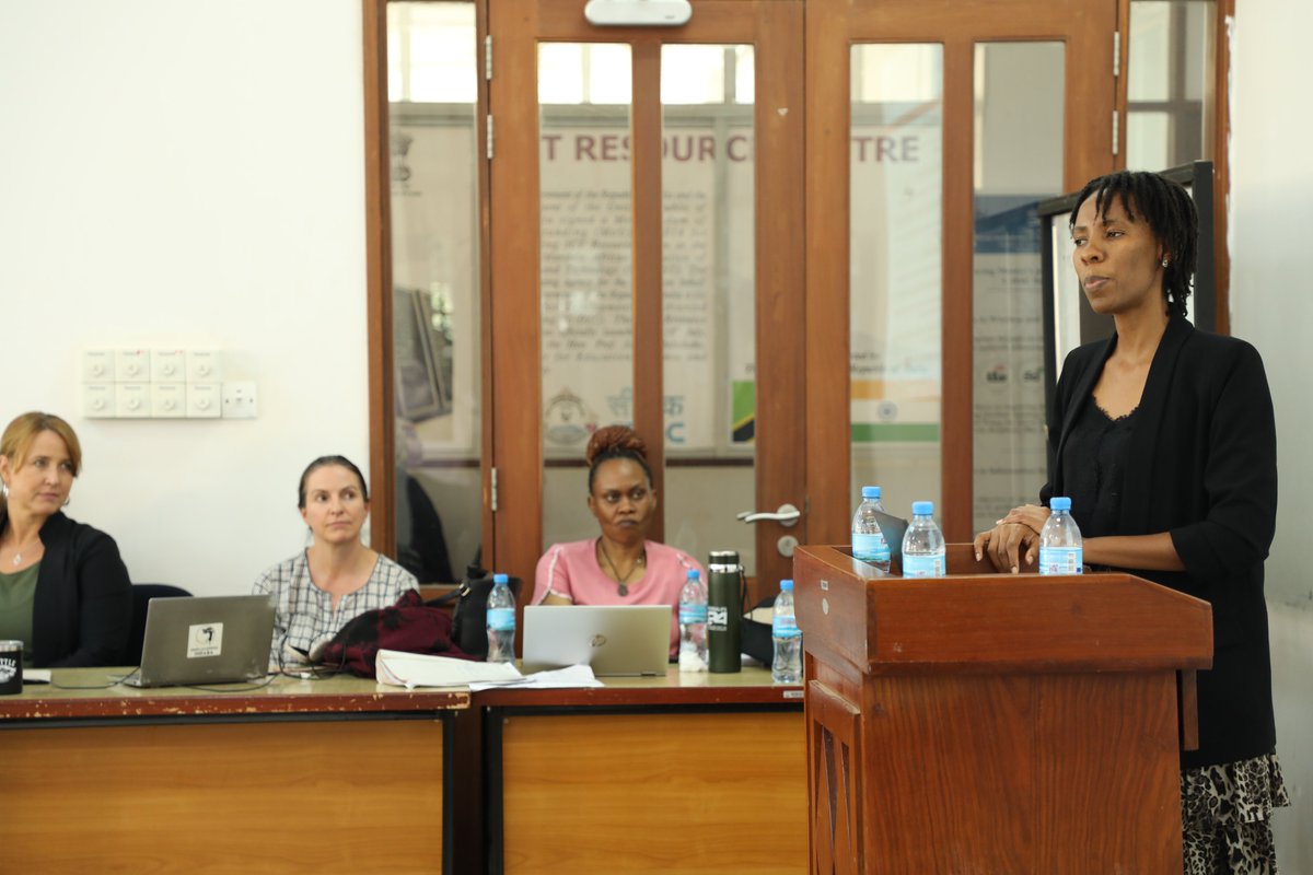 wisefuturestz's tweet image. #Ongoingworkshop
Focus areas,  Qualitative research Design &amp;amp; Methods | Qualitative Data Analysis

#researchdissemination @anyandwi12