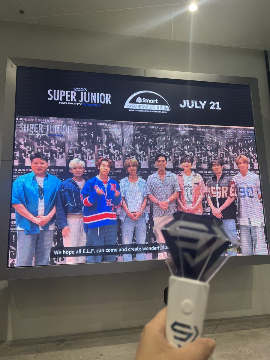 22kristy's tweet photo. #SJ_FANPARTY https://t.co/HyxHygnk3b